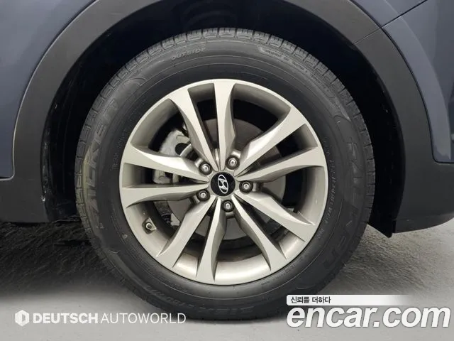 Hyundai Santa Fe 2015 thumb 5