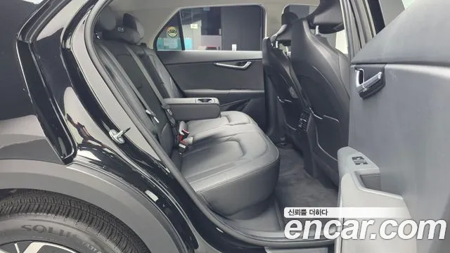 Kia Niro 2023 thumb 11