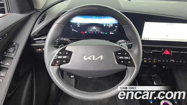 Kia Niro 2023 thumb 12