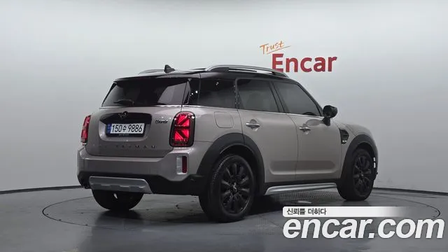 Mini Countryman 2023 thumb 2