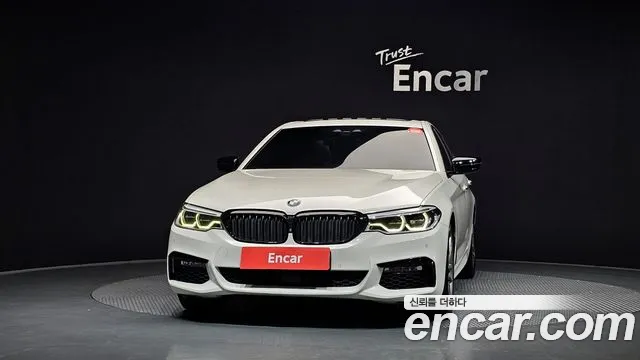 BMW 5 серии 2017 thumb 3