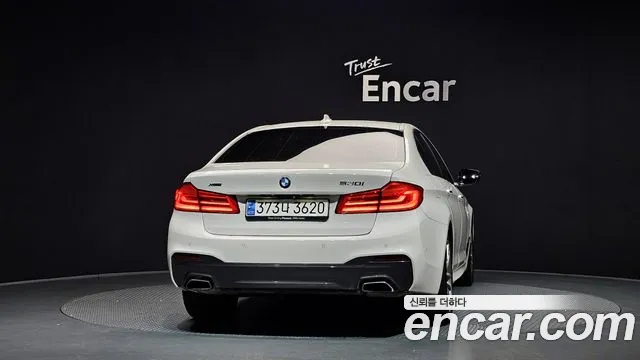 BMW 5 серии 2017 thumb 4