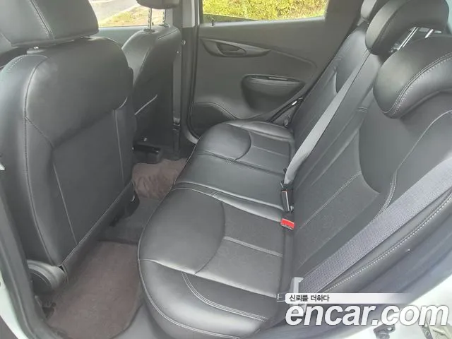 Chevrolet Spark 2016 thumb 9