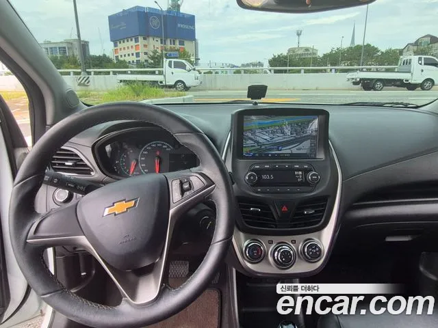 Chevrolet Spark 2016 thumb 10