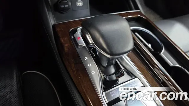 Kia K9 2018 thumb 9