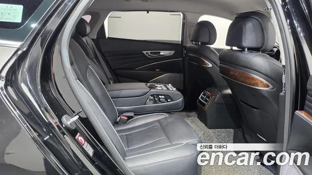 Kia K9 2018 thumb 11