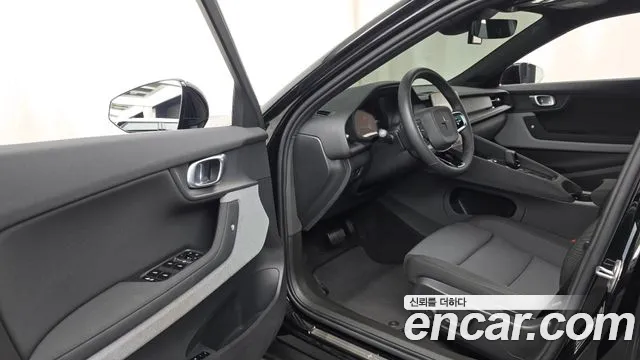 Polestar 2 2022 thumb 10