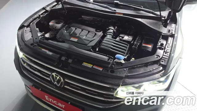 Volkswagen Tiguan 2023 thumb 6
