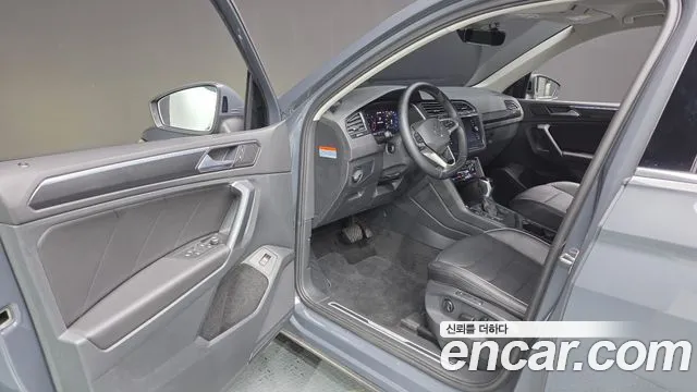 Volkswagen Tiguan 2023 thumb 10