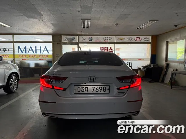Honda Accord 2019 thumb 2