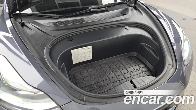 Tesla Model 3 2022 thumb 6