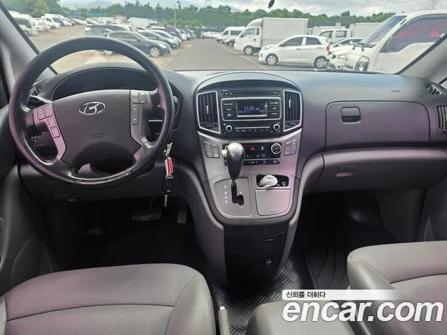 Hyundai Starex 2019 thumb 9
