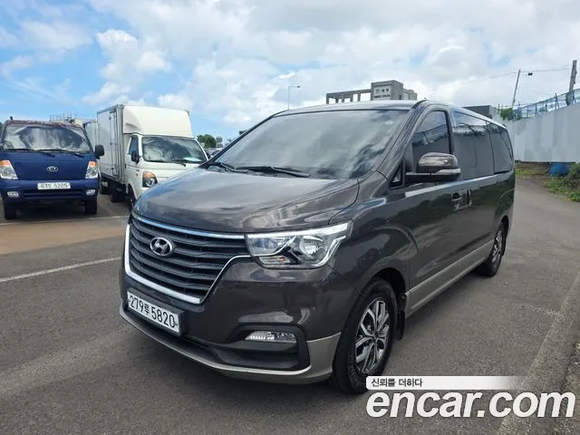 Hyundai Starex 2019 thumb 11