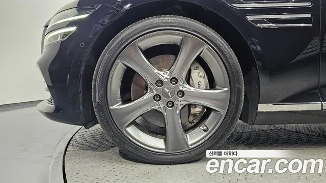 Genesis G80 2022 thumb 5