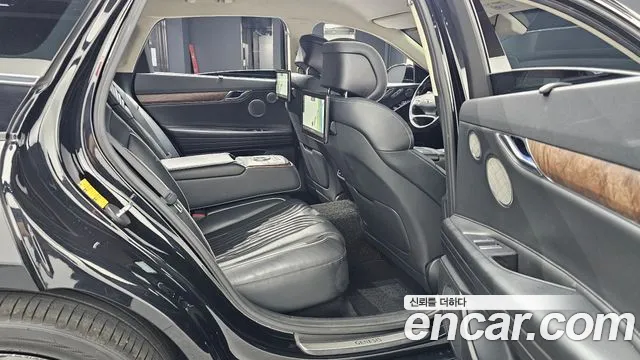 Genesis G80 2022 thumb 11