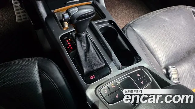 Kia K7 2012 thumb 9