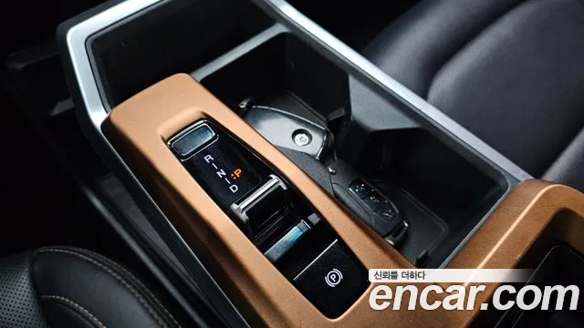 KG_Mobility_Ssangyong Torres 2023 thumb 8