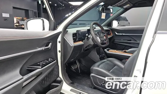 KG_Mobility_Ssangyong Torres 2023 thumb 9