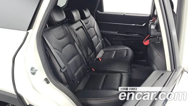 KG_Mobility_Ssangyong Torres 2023 thumb 10