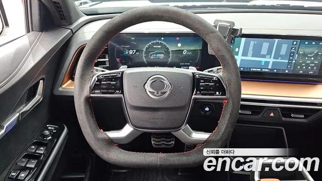 KG_Mobility_Ssangyong Torres 2023 thumb 12