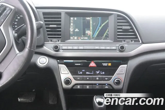 Hyundai Avante 2015 thumb 7