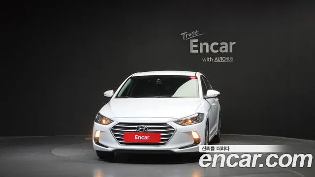 Hyundai Avante 2018 thumb 3