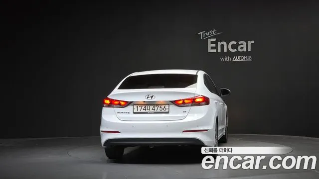 Hyundai Avante 2018 thumb 4