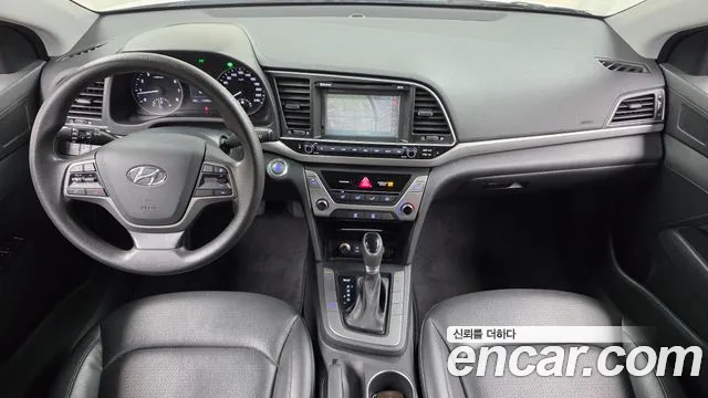 Hyundai Avante 2018 thumb 7