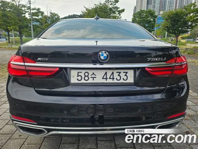 BMW 7 серии 2019 thumb 6