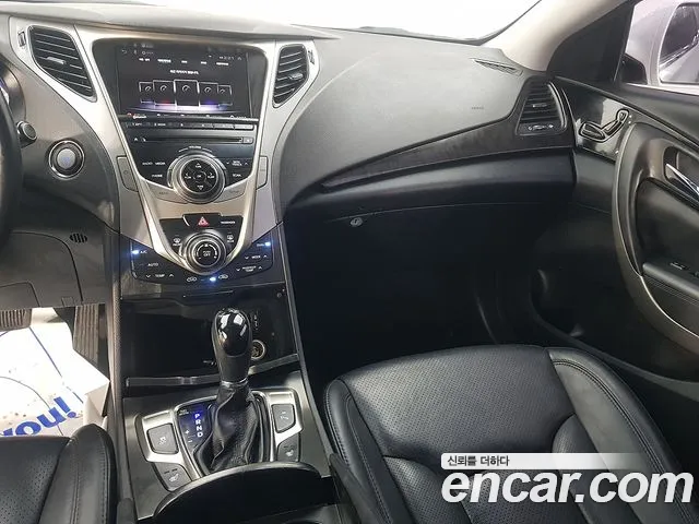 Hyundai Grandeur 2014 thumb 10