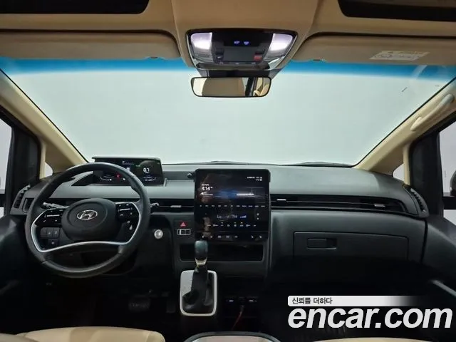 Hyundai Staria 2022 thumb 7