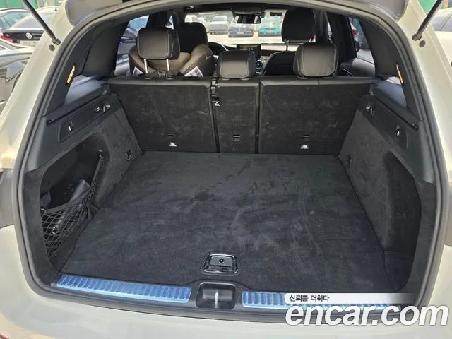 Mercedes-Benz GLC 2017 thumb 8