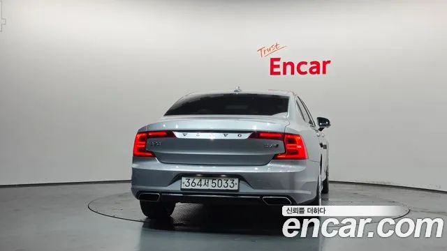 Volvo S90 2019 thumb 4