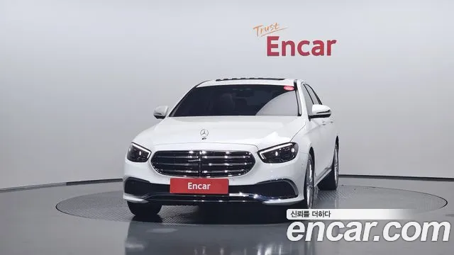 Mercedes-Benz E-Класс 2022 thumb 3
