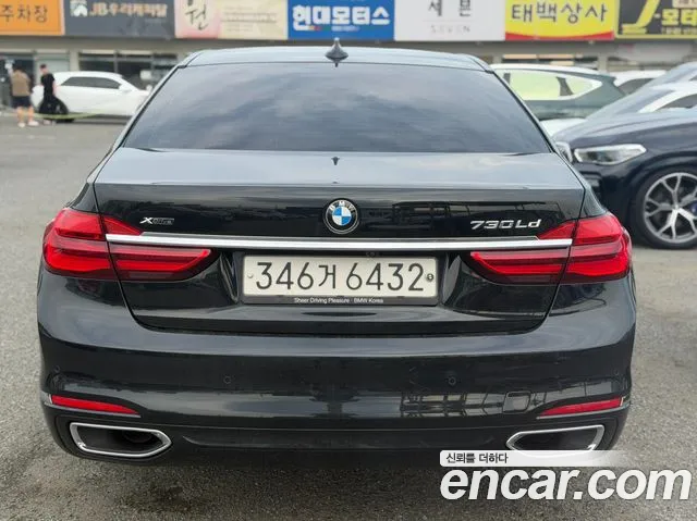 BMW 7 серии 2018 thumb 4
