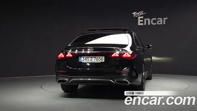 Mercedes-Benz E-Класс 2025 thumb 3