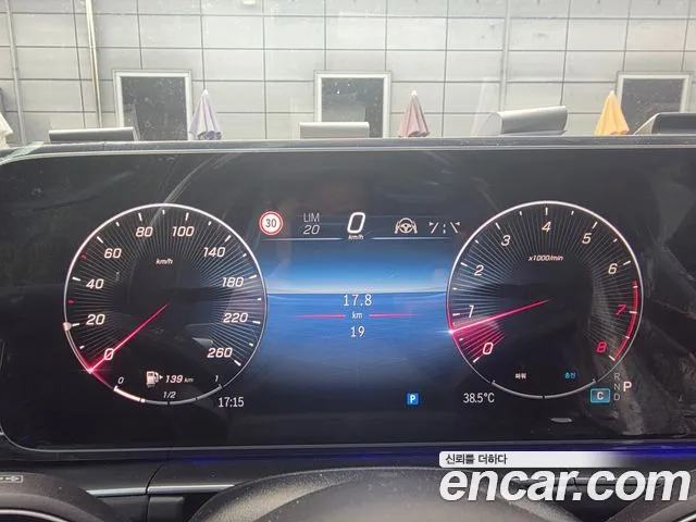 Mercedes-Benz GLE 2026 thumb 6