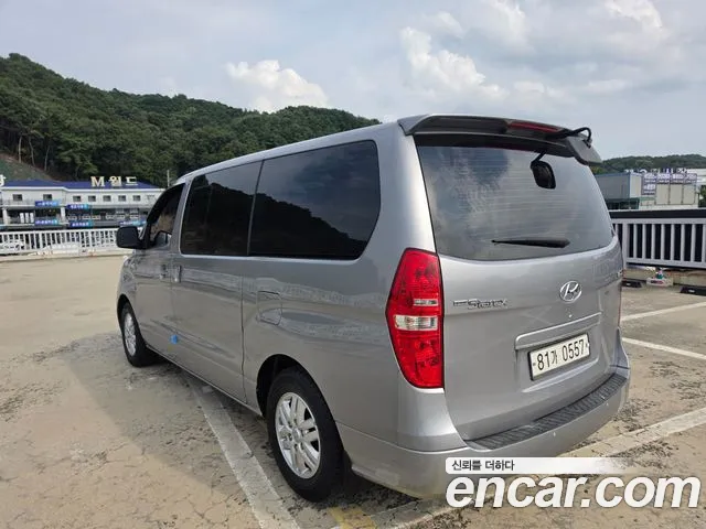 Hyundai Starex 2017 thumb 5