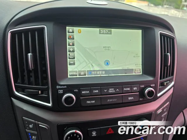 Hyundai Starex 2017 thumb 9
