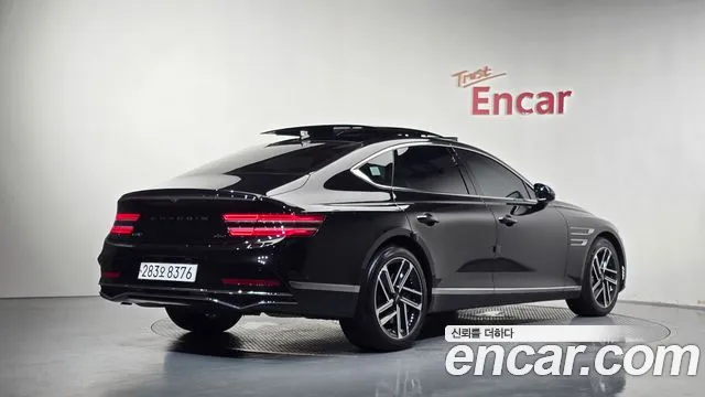 Genesis G80 2024 thumb 2