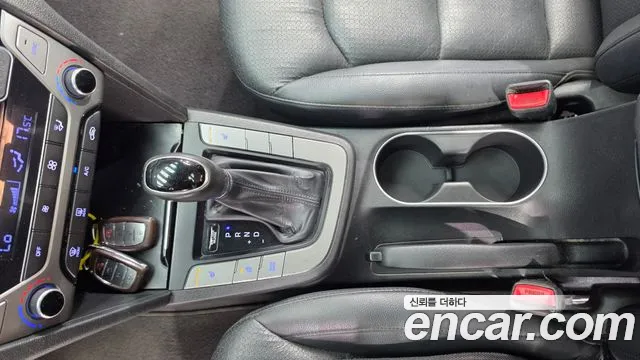Hyundai Avante 2016 thumb 11