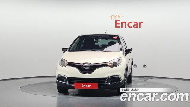 Renault Captur 2015 thumb 3