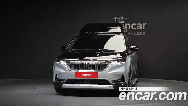 Kia Carnival 2021 thumb 3