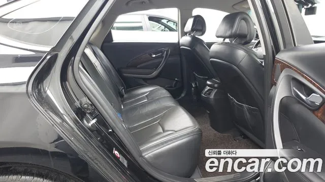 Hyundai Aslan 2016 thumb 12