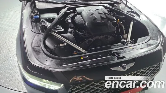 Genesis G90 2020 thumb 6