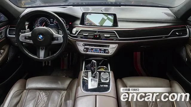 BMW 7 серии 2018 thumb 7