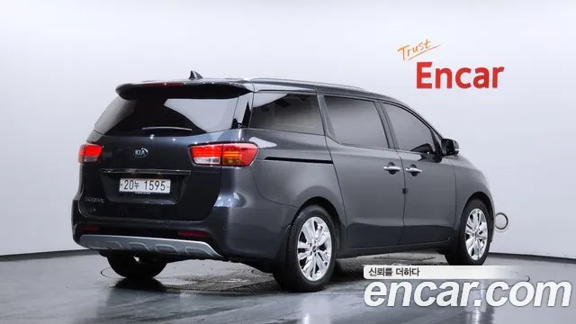 Kia Carnival 2014 thumb 2