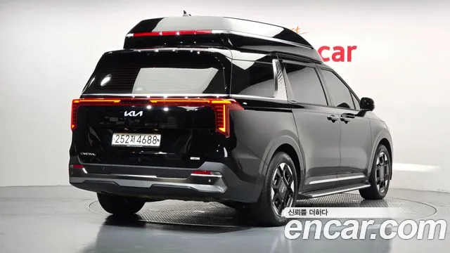 Kia Carnival 2024 thumb 2