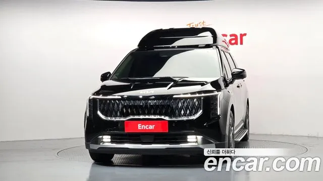 Kia Carnival 2024 thumb 3