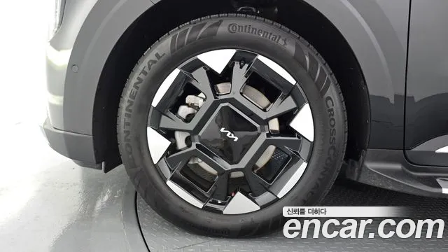 Kia Carnival 2024 thumb 5